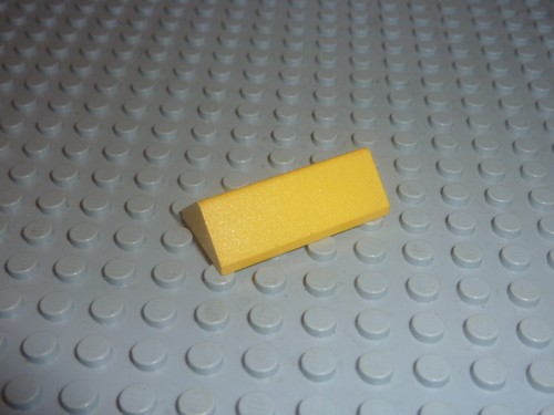Lego vintage yellow slope - vintage,
