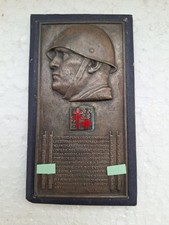 PLACCA COMMEMORATIVA CON RILIEVO 