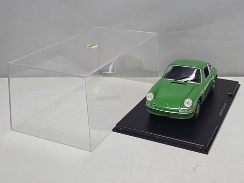 Porsche 911 coupé verde - porsche,