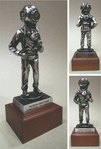 Statuetta metallo comsubin - metallo,