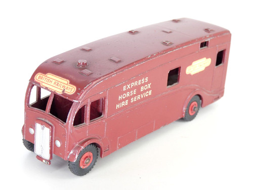 Dinky horsebox 981 - dinky, british