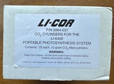 Li-Cor, Inc. PN: 9964-037 Cilindri CO2 12 grammi per fotosintesi LI-6400 25 PEZZI