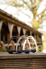 LeMieux Junior Vector Balance Staffe di Sicurezza Nero/Alluminio/Oro Rosa