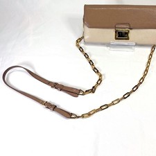 Portafoglio catena Miu Miu