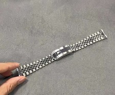 Rolex M126300 Bracciale