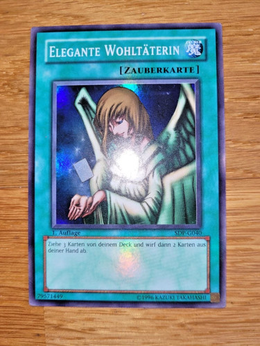 Elegante beneficia - yu-gi-oh!,