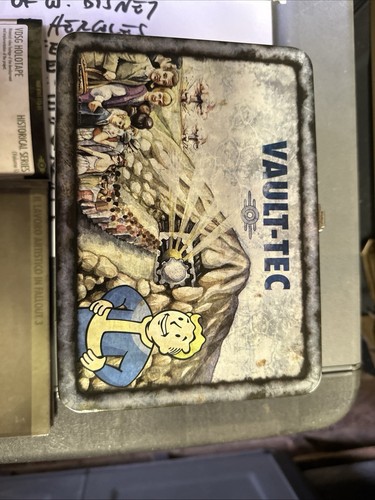 Fallout lunch box - 3,