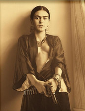 Freda Kahlo e Revolver: stampa