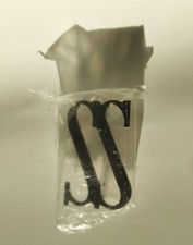 Scritta fregio posteriore in metallo cromato Abarth SS per Fiat 500 3,8x6,1 cm.