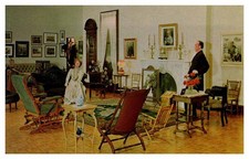 Postcard MUSEUM SCENE Canton