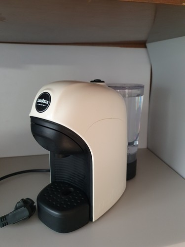 Macchina caffe capsule - caffe, lavazza