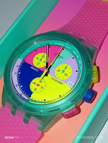 Swatch chrono 2024 neon flash - swatch,