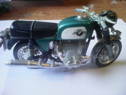 Rara moto polistil - ', '