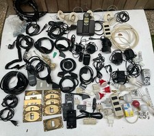 MATERIALE ELETTRONICO ME 65 UFFICIO PC SCART ALIMENTATORE LAMPADINA CAVO AFFARE