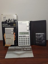 Orologio VINTAGE Sharp EL-640 calcolatrice sintetizzata vocale 1978 con scatola custodia manuale