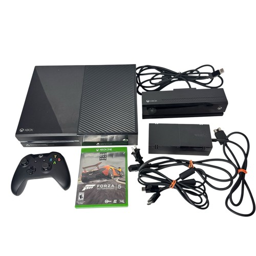 Xbox one console 1540 - x,