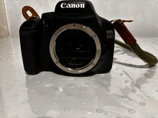 fotocamera digitale reflex canon EOS 550D +  Tamron 70-300mm F4-5.6 Macro