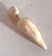 scultura corno colore avorio