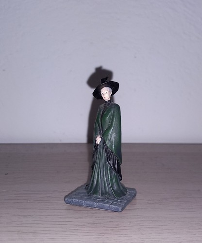 Minerva mcgrannit miniatura - minerva,