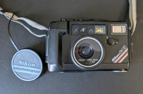 Nikon l35awad l35aw - nikon, /