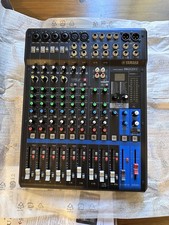 Yamaha MG12XU Mixer analogico