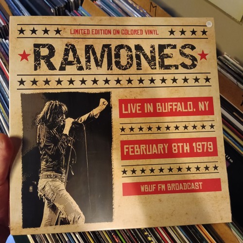 Ramones live buffalo 1979 - ramones,
