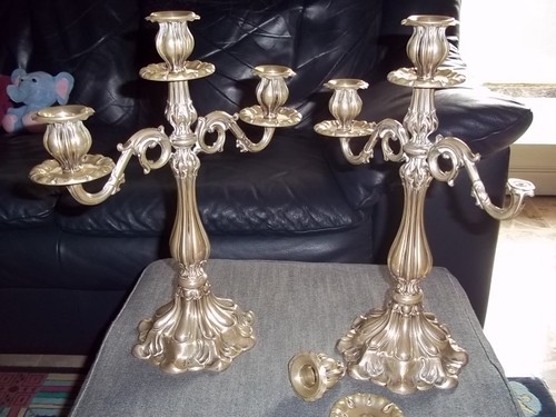 Coppia candelabri tre - candelabri, fiamme
