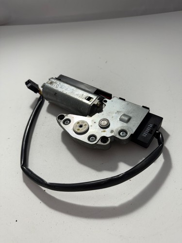 Motore attuatore tetto