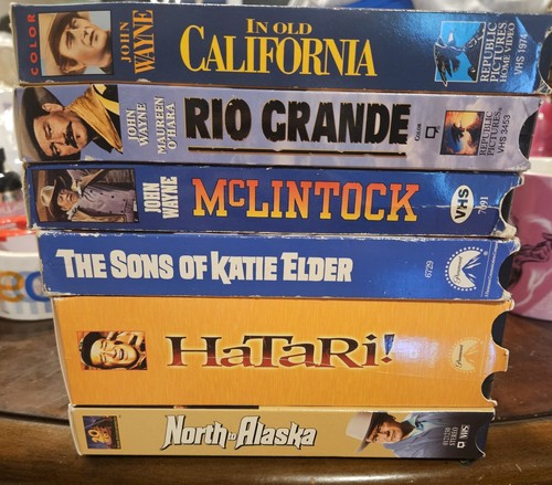 John wayne vhs - wayne, lot