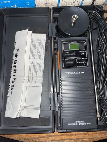 Radio shack realistico - , 40