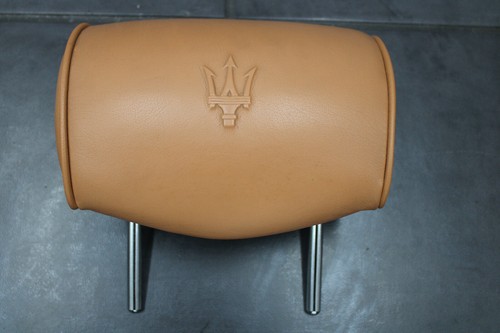 Poggiatesta pelle maserati - in,