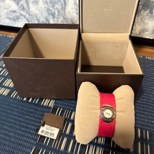 Orologio Gucci Twirl rosa da