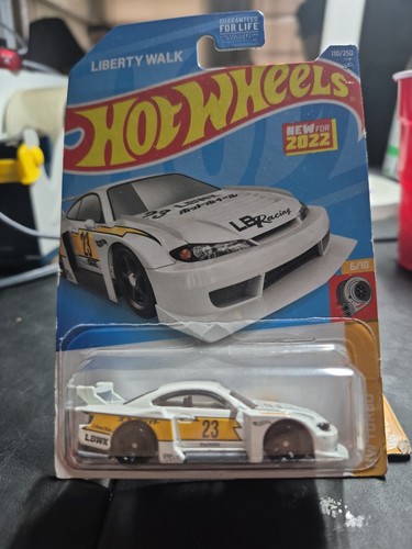 Hot wheels nissan silvia - hot,