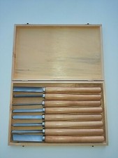 SGORBIE E SCALPELLI PER LA LAVORAZIONE COL TORNIO SET DA 8 PEZZI IN CASSETTA