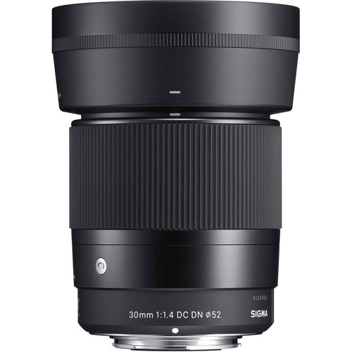 Sigma 30mm dc dn - f,