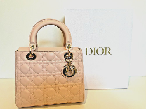 Lady dior medium lambskin - dior,