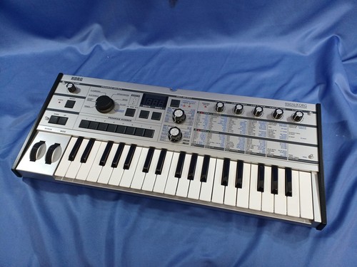 Korg microkorg platinum - microkorg, pt