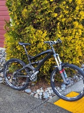 GT FURY DOWNHILL BIKE , MTB,