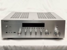 Yamaha R-N602 Ricevitore