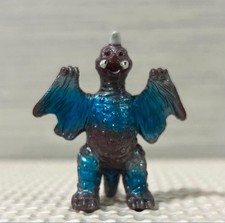 Bullmark sofubi pengila figure - bullmark,