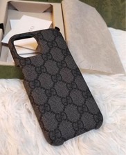 GUCCI iPhone 15 Case Ophidia