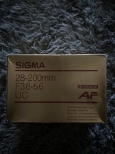 Sigma 28-200 mm F 3.8-5.6. Per