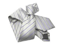 Cravatta a righe uomo