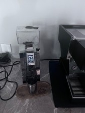 macchina da caffè eureka colore argento