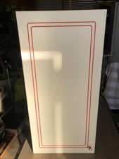 Armadietto con mensola