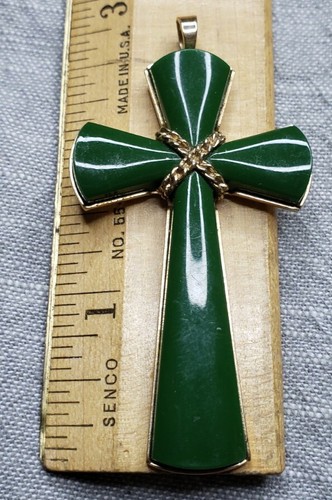 Medaglia vintage croce tono