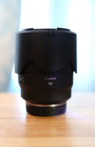 Canon f 1 - rf, f/1.2l