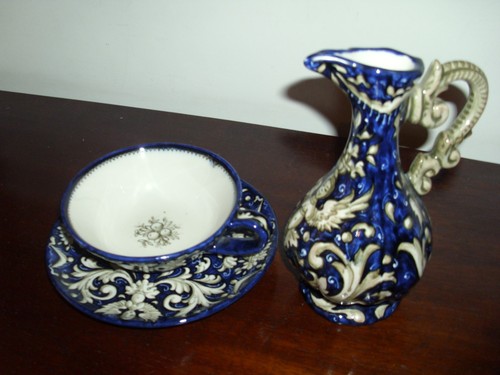 Piattino una tazza - un, piattino,