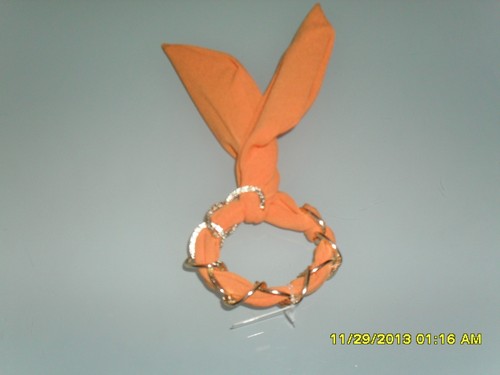 Fascia fermacoda arancione con - fascia,