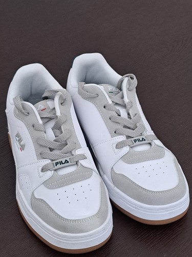 Scarpe sportive donna numero